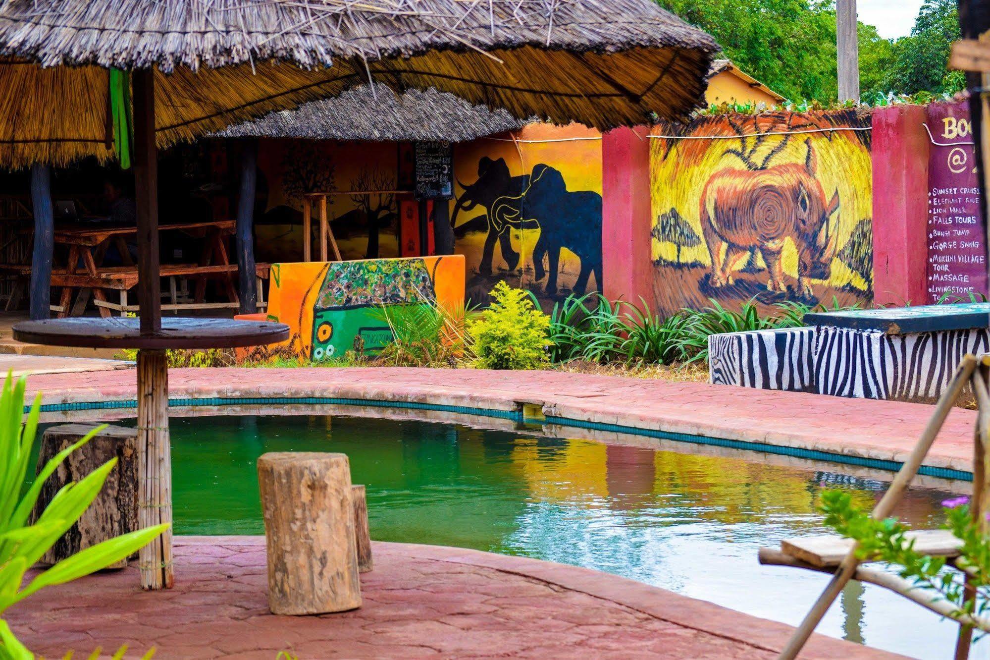 Zinga Backpackers Hotel Livingstone Exterior foto